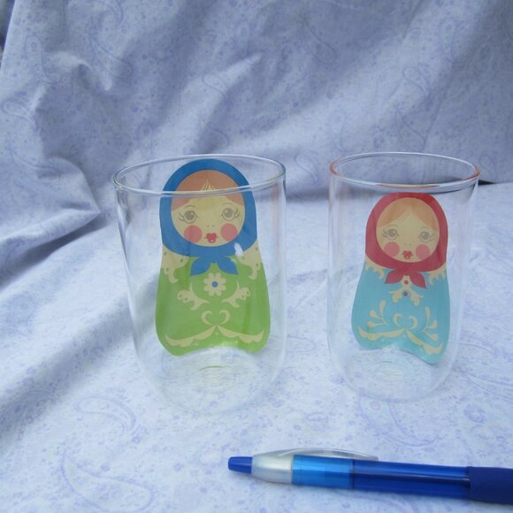 NESTING GLASS TUMBLER SET, HAND PAINTED NESTING DOLL MOTIF BABUSHKUPS - Picture 4 of 6